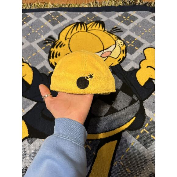 Vintage Y2K Garfield Fuzzy Hat - Picture 2 of 5